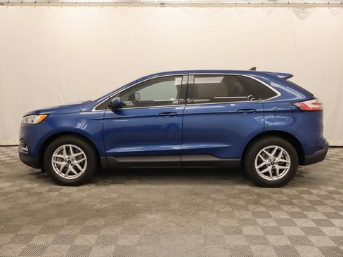 Used 2022 Ford Edge SEL w/ Convenience Package AWD/4WD image 2