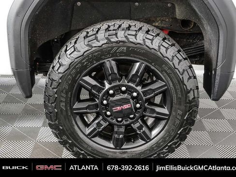 Used 2025 GMC Sierra 2500 AT4 w/ AT4 Premium Plus Package AWD/4WD image 36