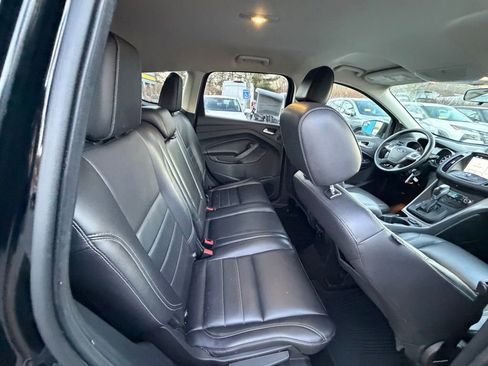 Used 2016 Ford Escape SE w/ SE Leather Comfort Package image 22