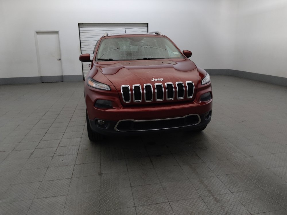 Used 2015 Jeep Cherokee Limited w/ Luxury Group AWD/4WD image 14