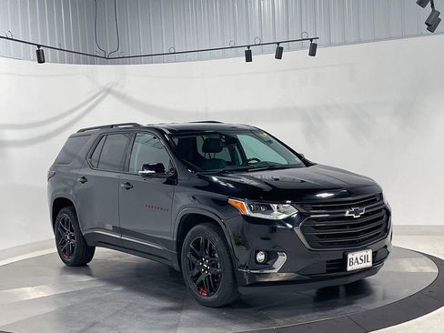Used 2019 Chevrolet Traverse Premier w/ Redline Edition AWD/4WD image 43