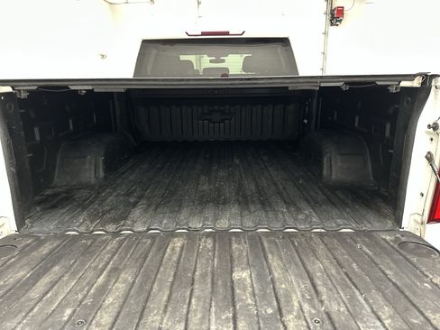 Used 2020 Chevrolet Silverado 1500 Custom Trail Boss w/ Custom Convenience Package AWD/4WD image 14