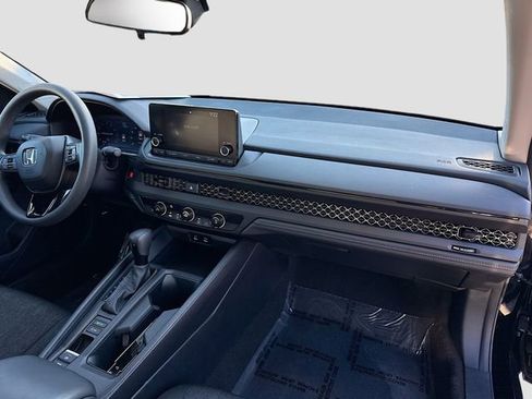 Certified 2023 Honda Accord LX image 25