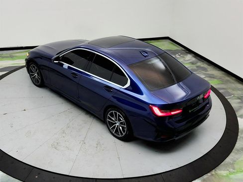 Used 2020 BMW 330i Sedan w/ Premium Package RWD image 35