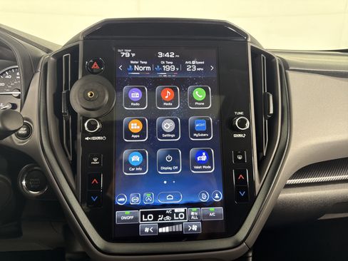 Used 2025 Subaru Crosstrek 2.5i Limited w/ Crosstrek Mirror Package image 29