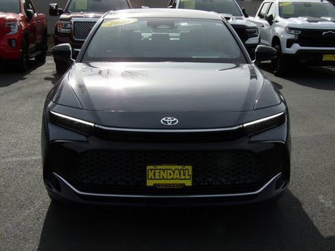 Certified 2026 Toyota Crown Limited w/ Advanced Technology Package image 8