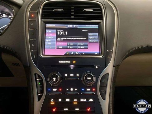 Used 2016 Lincoln MKX Select w/ Select Plus Package image 42