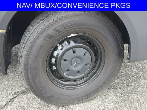 New 2025 Mercedes-Benz Sprinter 2500 image 9