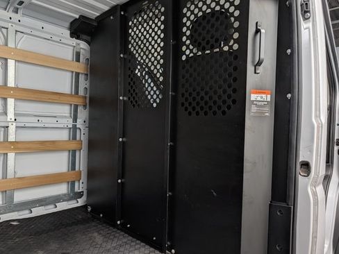 Used 2025 RAM ProMaster 2500 w/ U-Haul Equipment Group FWD image 11