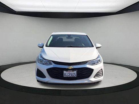 Certified 2019 Chevrolet Cruze LS w/ LS Convenience Package FWD image 3