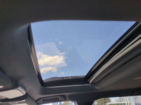New 2026 Subaru Outback Limited AWD/4WD image 18