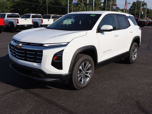 New 2027 Chevrolet Equinox LT FWD image 23