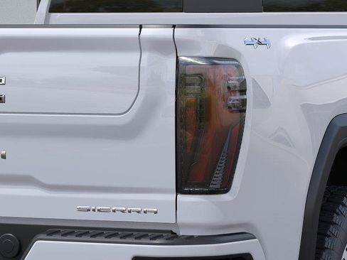 New 2026 GMC Sierra 2500 Denali Ultimate w/ Max Trailering Package AWD/4WD image 11