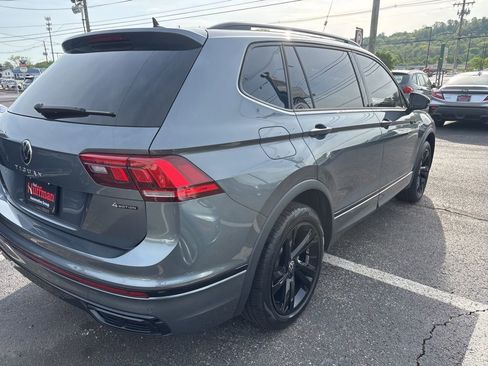 Used 2024 Volkswagen Tiguan SE R-Line image 7