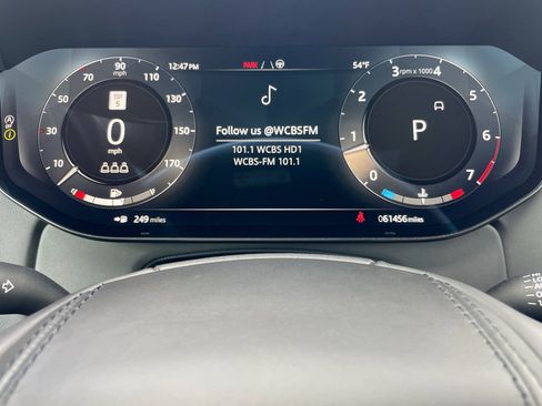 Used 2023 Land Rover Range Rover Long Wheelbase Autobiography image 24