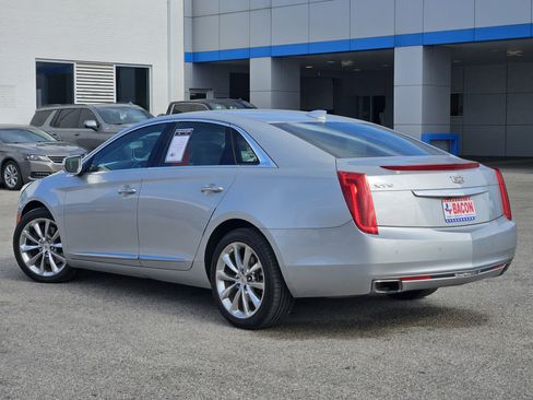 Used 2017 Cadillac XTS Luxury image 4