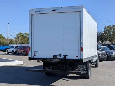 New 2025 Ford F550 4x4 Regular Cab Super Duty image 5