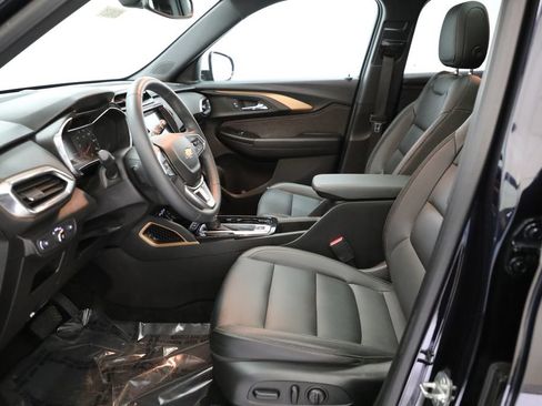 Certified 2021 Chevrolet TrailBlazer ACTIV w/ Sun and Liftgate Package AWD/4WD image 9