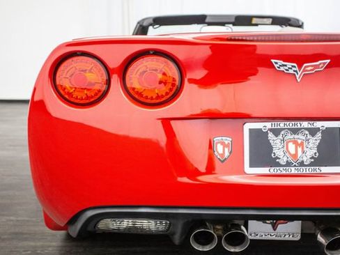 Used 2008 Chevrolet Corvette Convertible w/ Preferred Equipment Group RWD image 31