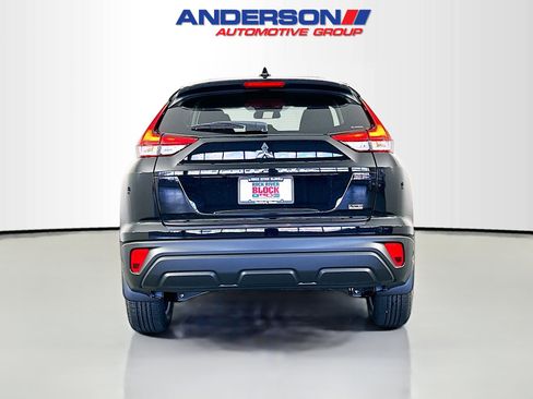 New 2024 Mitsubishi Eclipse Cross LE image 7