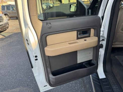 Used 2013 Ford F150 XLT w/ Luxury Equipment Group image 12
