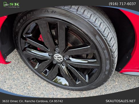 Used 2014 Volkswagen Jetta GLI Autobahn FWD image 33