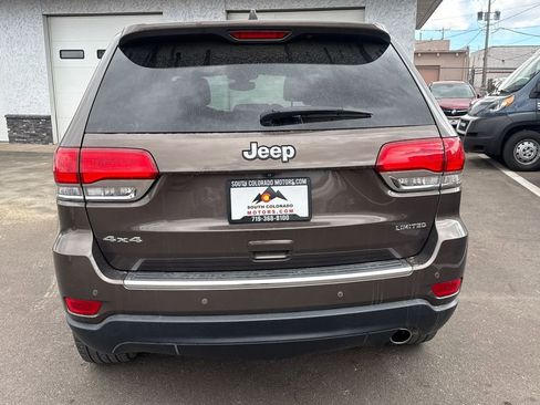 Used 2017 Jeep Grand Cherokee Limited AWD/4WD image 6