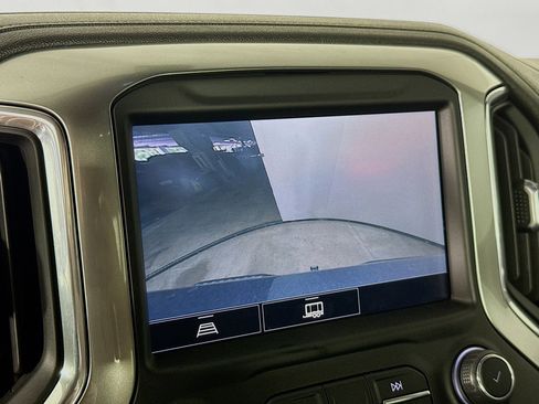 Used 2021 Chevrolet Silverado 1500 LT w/ Convenience Package II RWD image 14