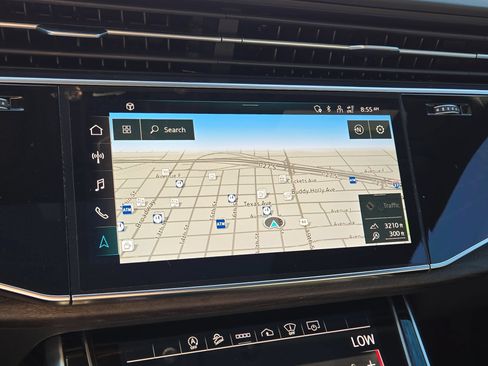 Used 2021 Audi Q8 Prestige w/ Prestige Package AWD/4WD image 19