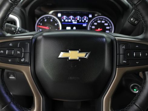 Used 2023 Chevrolet Silverado 3500 High Country AWD/4WD image 14