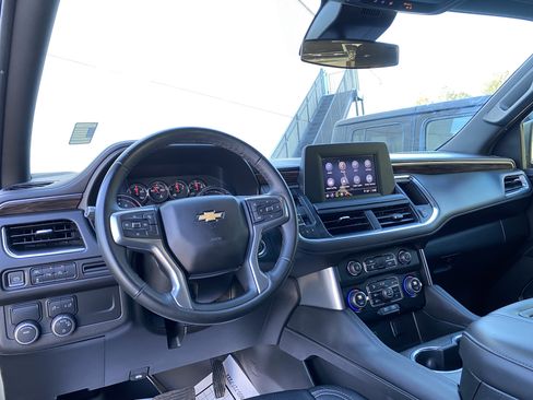 Used 2023 Chevrolet Tahoe LS image 33