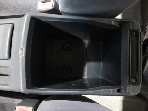 Used 2001 Toyota Camry LE image 26