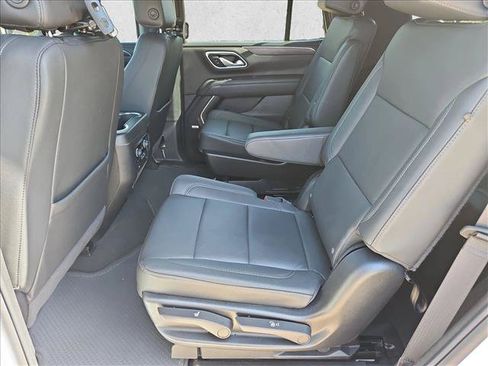 Used 2024 Chevrolet Tahoe LT w/ LT Signature Package AWD/4WD image 20