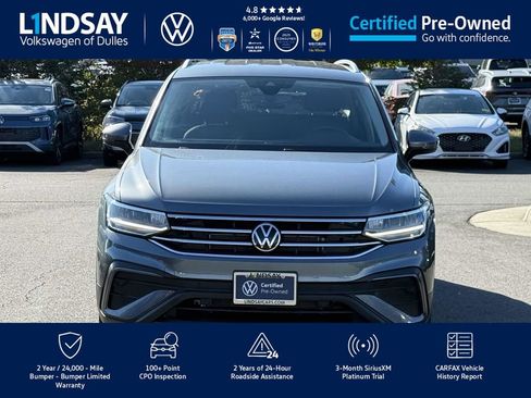 Certified 2022 Volkswagen Tiguan SE image 3