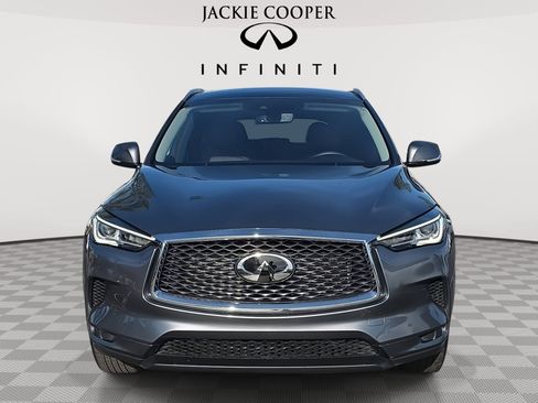 Certified 2025 INFINITI QX50 Luxe image 2