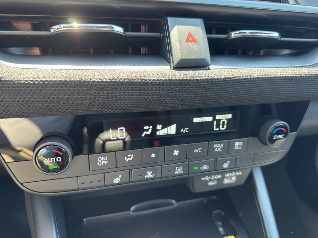 New 2026 Subaru Outback Premium AWD/4WD image 16