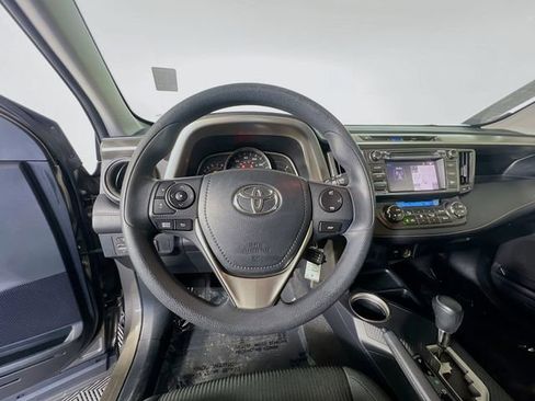 Used 2015 Toyota RAV4 XLE image 14