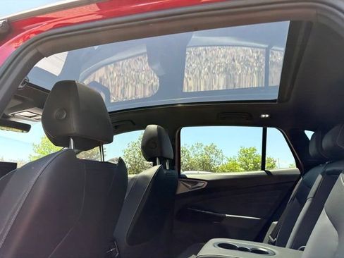 Certified 2024 Volkswagen ID.4 Pro S AWD/4WD image 19