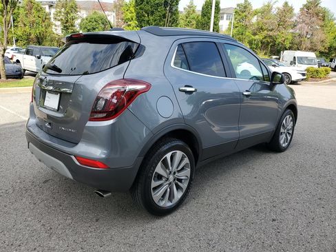 Used 2020 Buick Encore Preferred FWD image 4