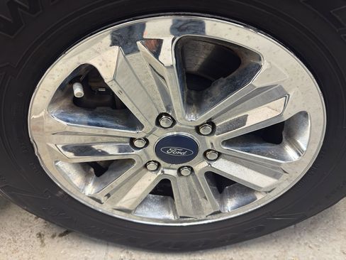 Used 2016 Ford F150 XLT image 33