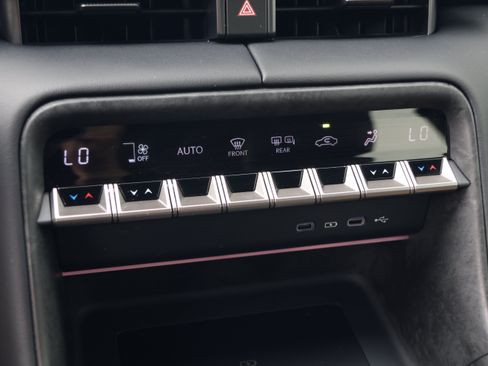 Used 2026 Lexus IS 350 F Sport RWD image 26