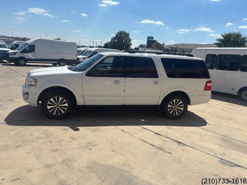 Used 2016 Ford Expedition EL XLT image 4