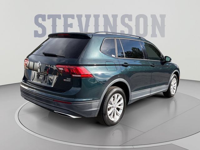 Used 2018 Volkswagen Tiguan S w/ 3rd Row Seat Package AWD/4WD image 5