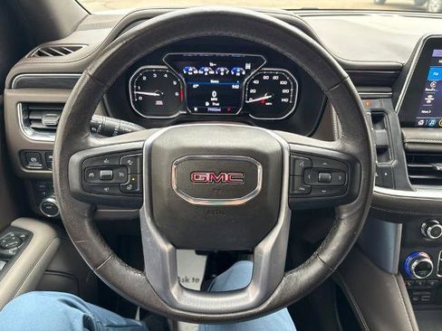 Certified 2021 GMC Yukon SLT w/ SLT Luxury Package AWD/4WD image 25