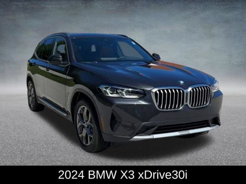 Used 2024 BMW X3 xDrive30i w/ Premium Package w/ZPA AWD/4WD image 3