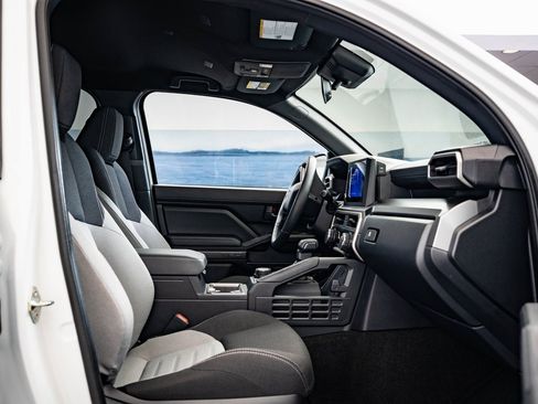 Used 2025 Toyota 4Runner TRD Sport image 23