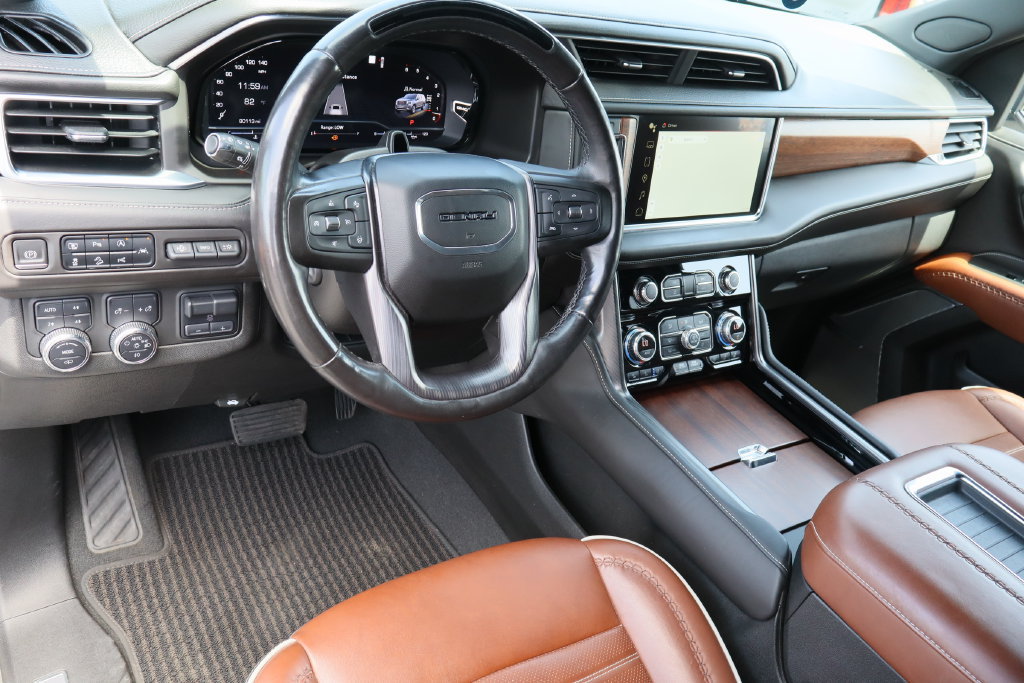 Certified 2023 GMC Yukon Denali Ultimate AWD/4WD image 12