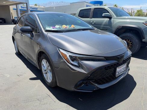 Used 2026 Toyota Corolla SE FWD image 3