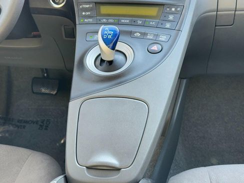Used 2011 Toyota Prius Three image 14