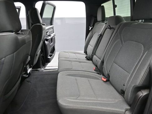 Used 2019 RAM 1500 Big Horn RWD image 20